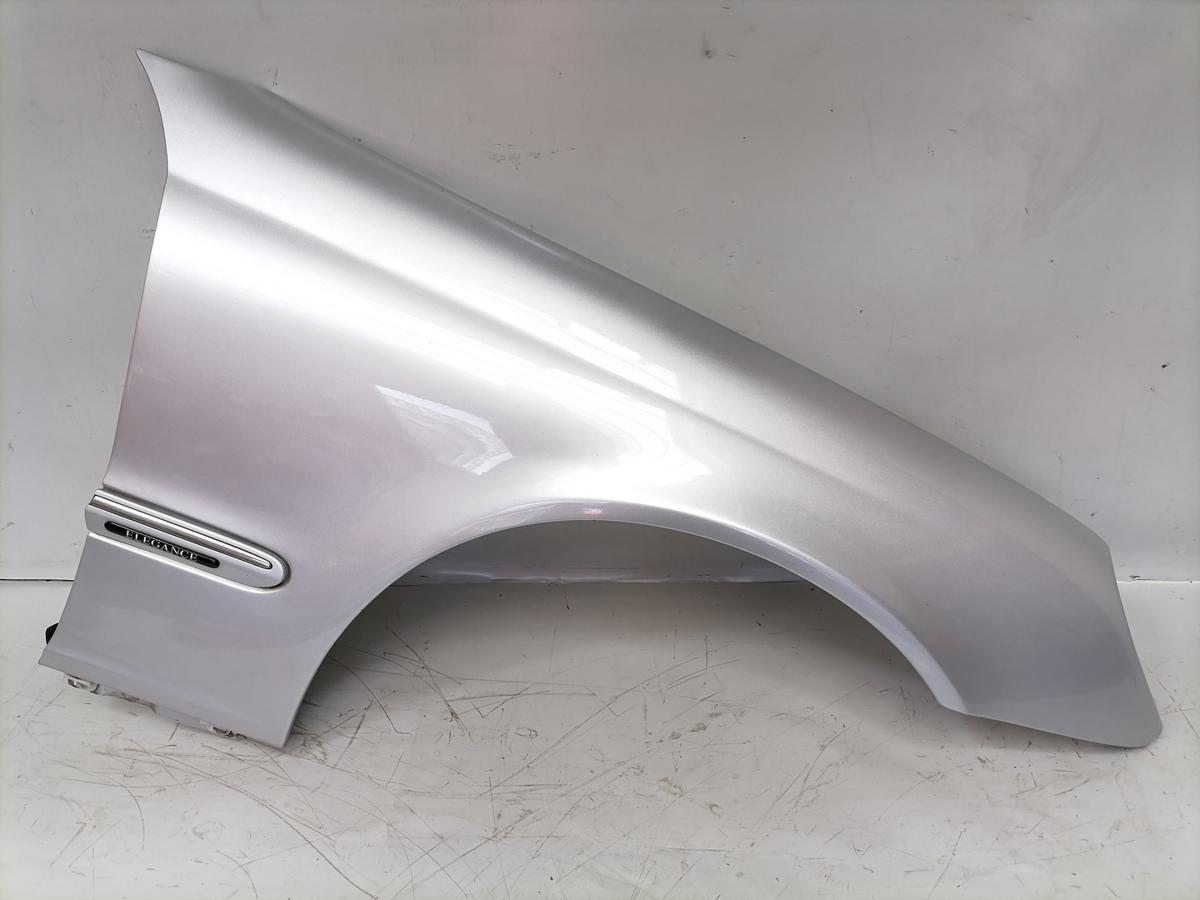Mercedes C Klasse 203 original Kotfl&uuml;gel vorn rechts 775 Iridiumsilbermetallic Bj.2006